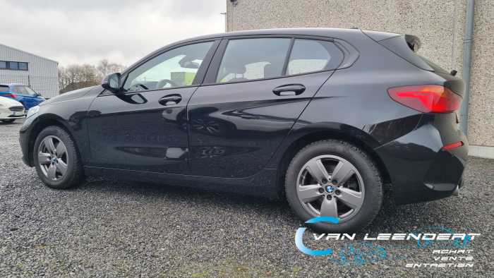 BMW 116d  F40,GPS,CARPLAY,CLIM,16800€ TVAC ! GARANTIE! 