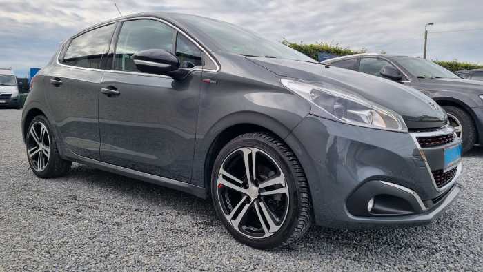 Peugeot 208 1.2 GT Line ,CLIM,TO,38.000km !! GARANTIE!! 