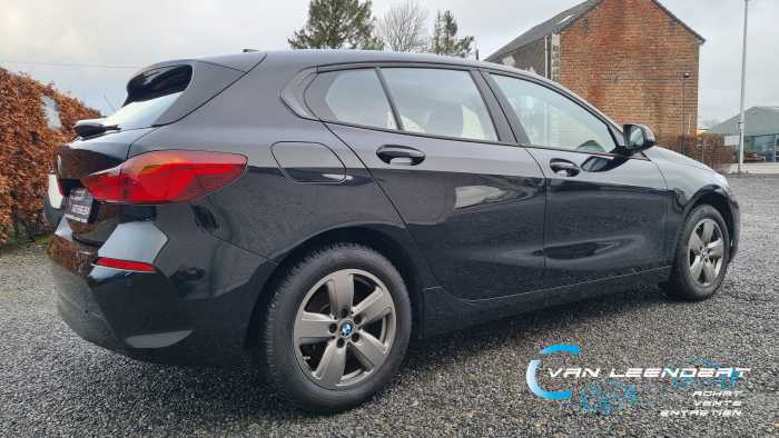 BMW 116d  F40,GPS,CARPLAY,CLIM,16800€ TVAC ! GARANTIE! 