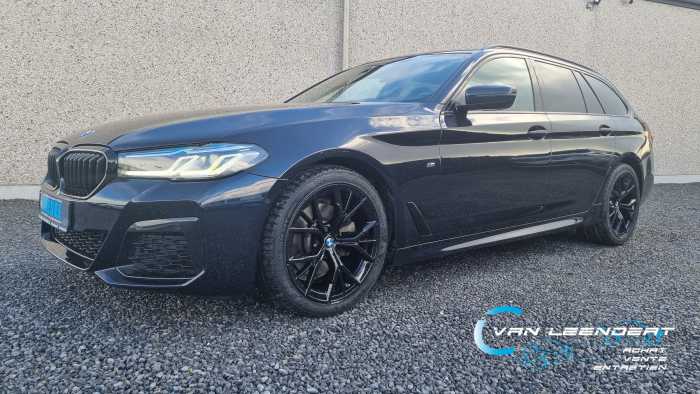 BMW 518d Touring dA MHEV,M technic,19",CAM,LAZER,! 