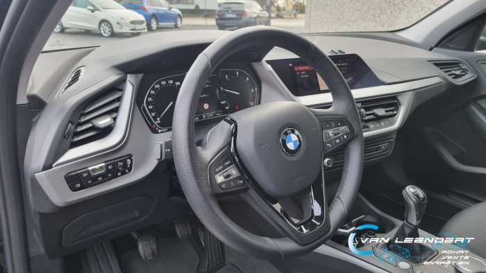 BMW 116d  F40,GPS,CARPLAY,CLIM,16800€ TVAC ! GARANTIE! 