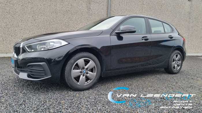 Photo du véhicule BMW 116d  F40,GPS,CARPLAY,CLIM,16800€ TVAC ! GARANTIE! 