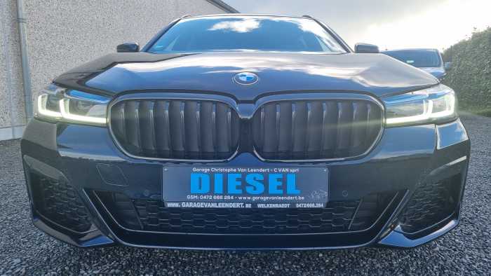 BMW 518d Touring dA MHEV,M technic,19",CAM,LAZER,! 